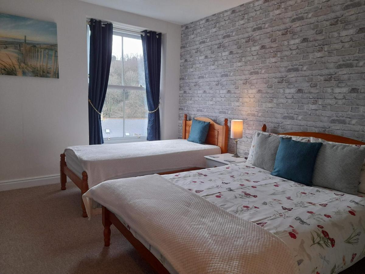 Bed and Breakfast Saffron House Combe Martin Exterior foto