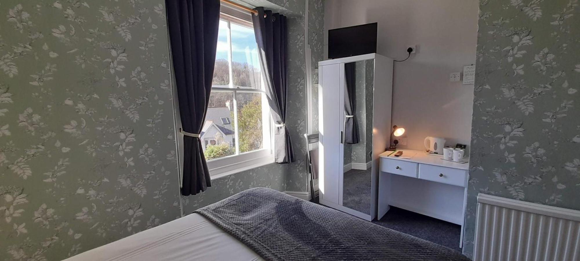 Bed and Breakfast Saffron House Combe Martin Exterior foto